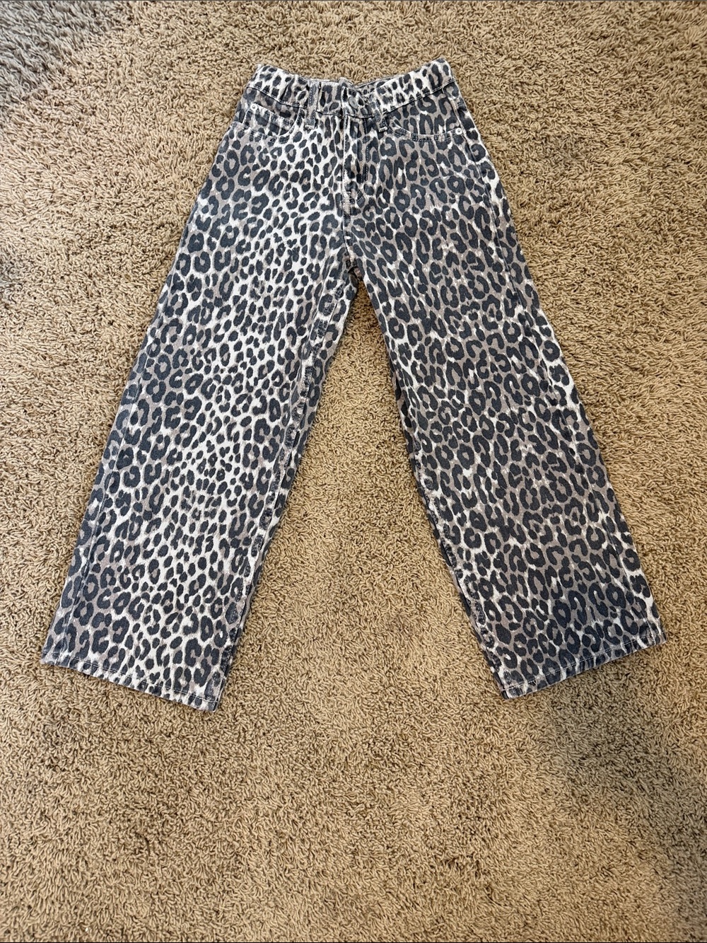 Zara Black & Gray Leopard Wide-Leg Jeans